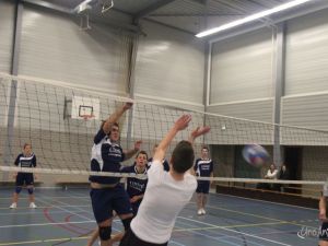 ua121110volleybaltoernooi085.JPG